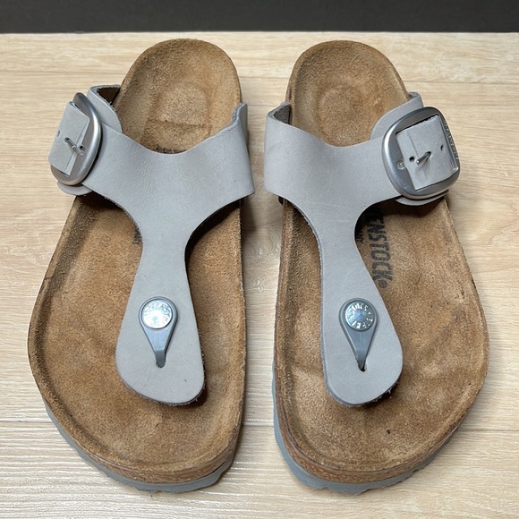 BIRKENSTOCK Gizeh Big Buckle Nubuck Leather, DOVE GRAY SIZE 6-6.5US / 37EU - Picture 5 of 9
